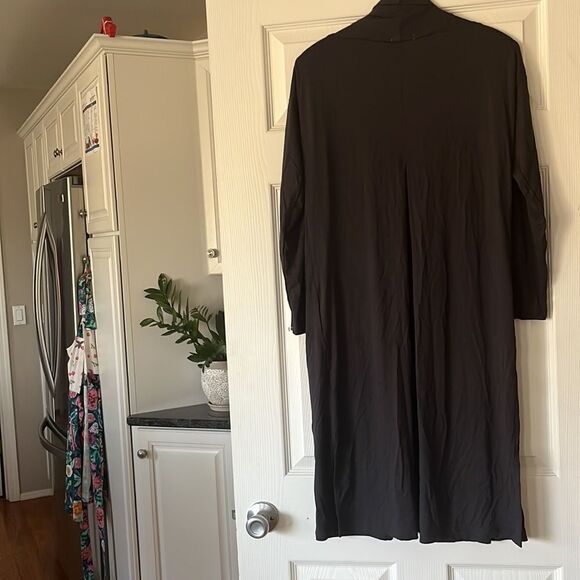 Sarah Liller Black Bella Cardigan NWT size small - Picture 8 of 8